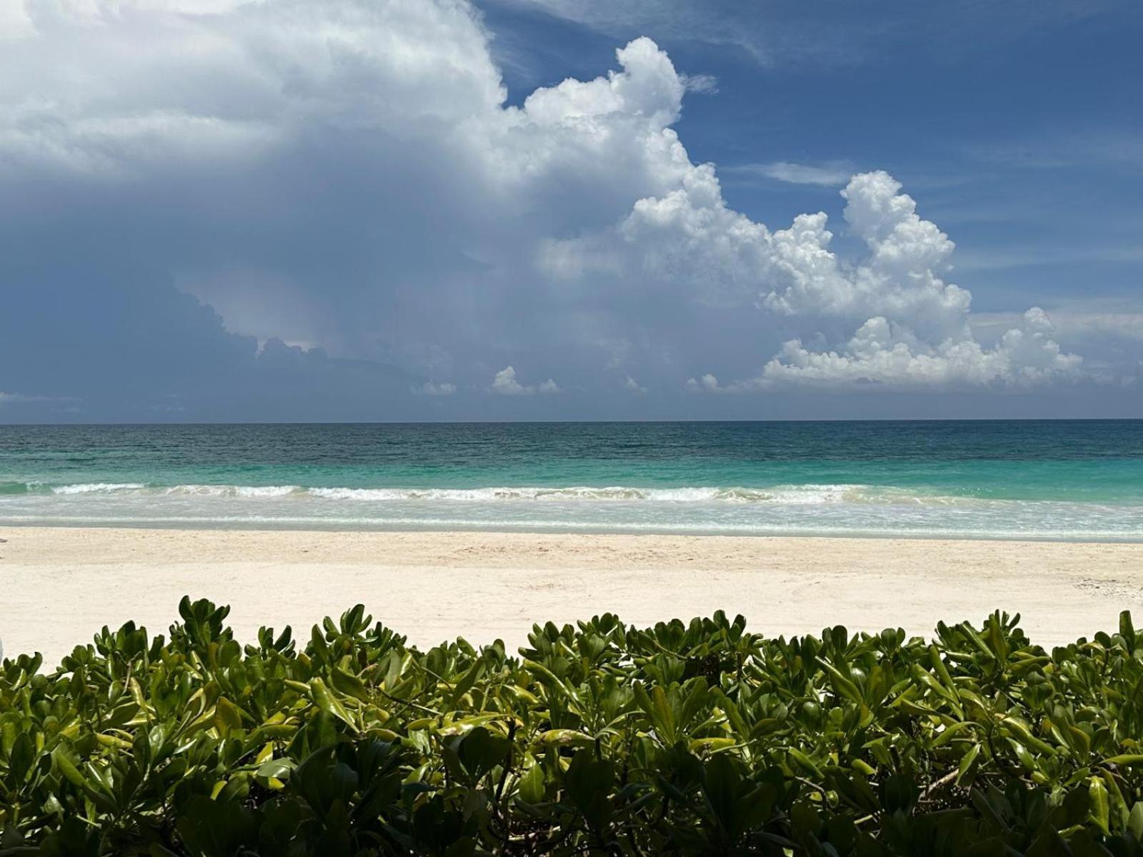 Luv Tulum Hotel Exterior photo